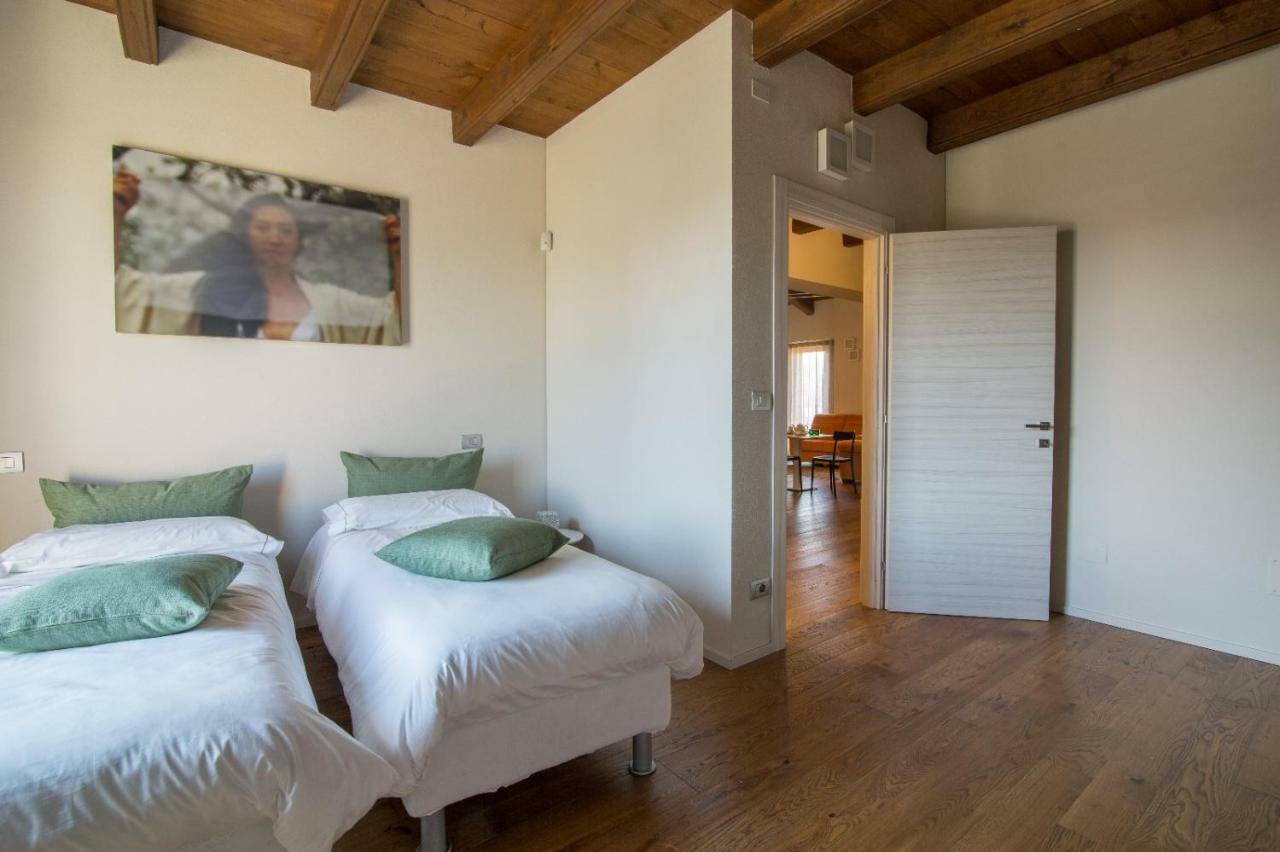 In Viridi Bed & Breakfast คูเนโอ ภายนอก รูปภาพ