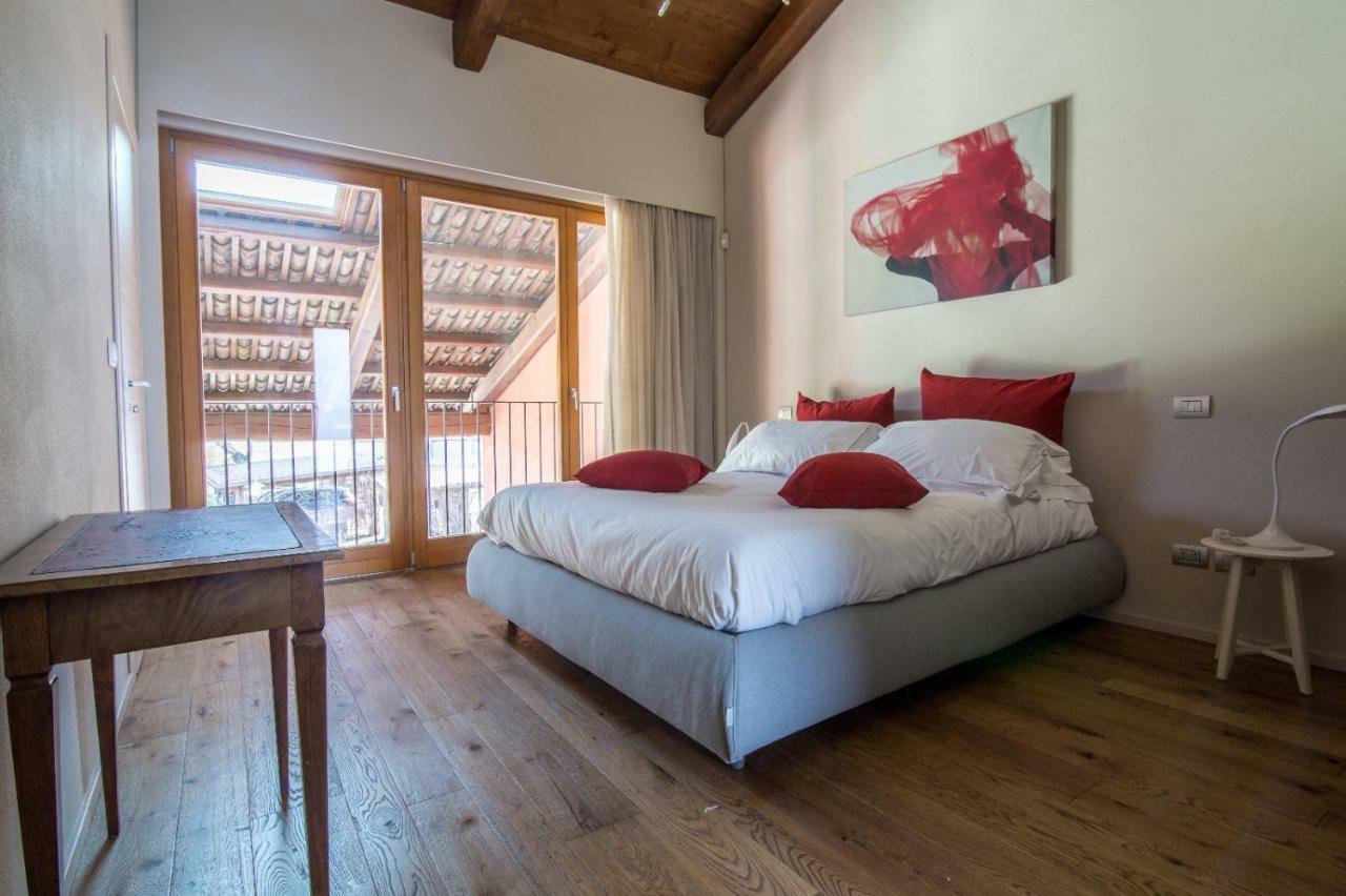 In Viridi Bed & Breakfast คูเนโอ ภายนอก รูปภาพ